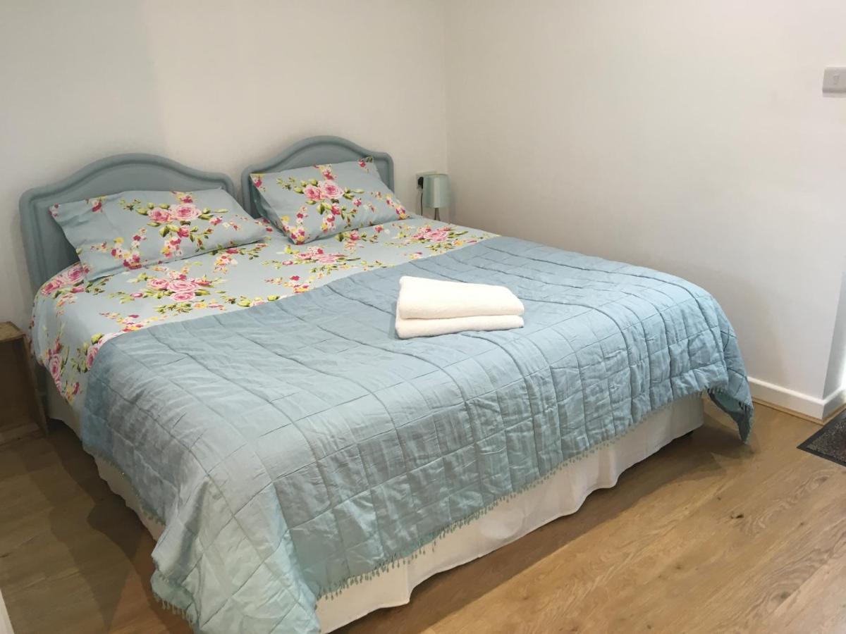 Elm Cottage Touring Park Whitegate  Ngoại thất bức ảnh